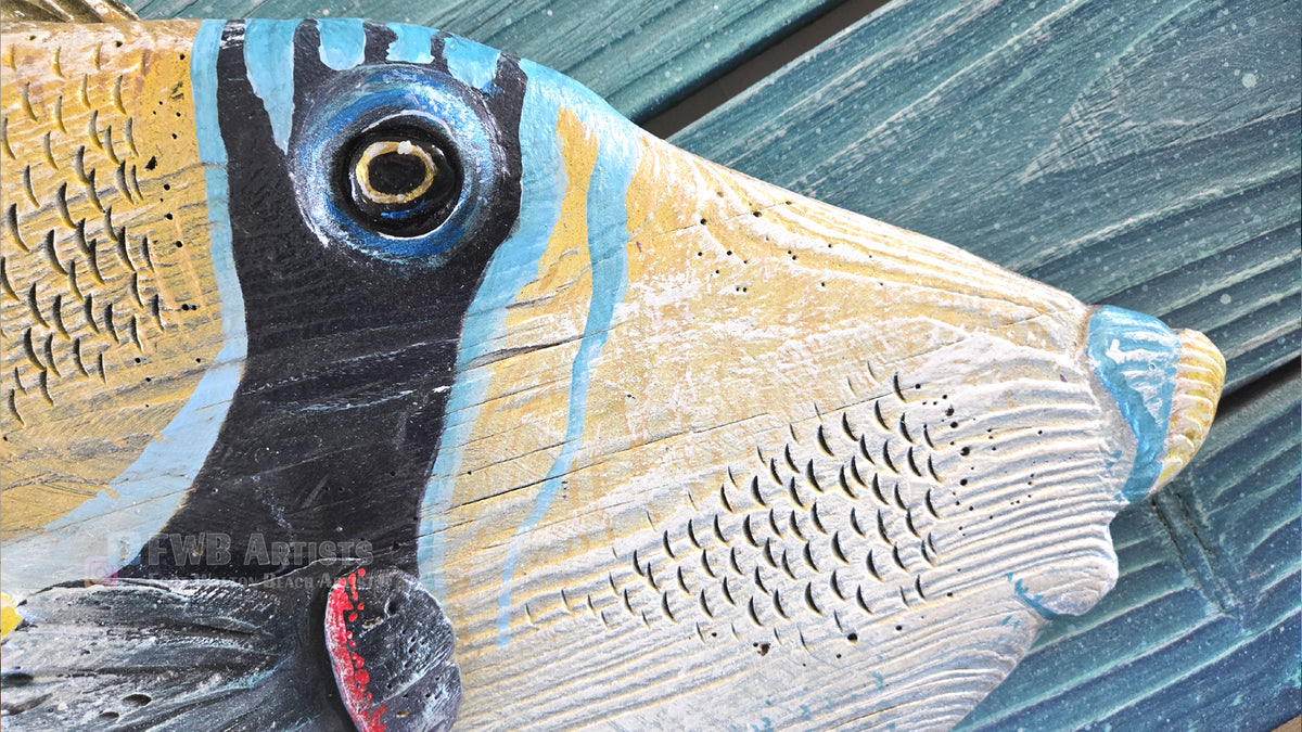 Humuhumunukunukuapua'a Hand-carved Wood Wall Art - Large