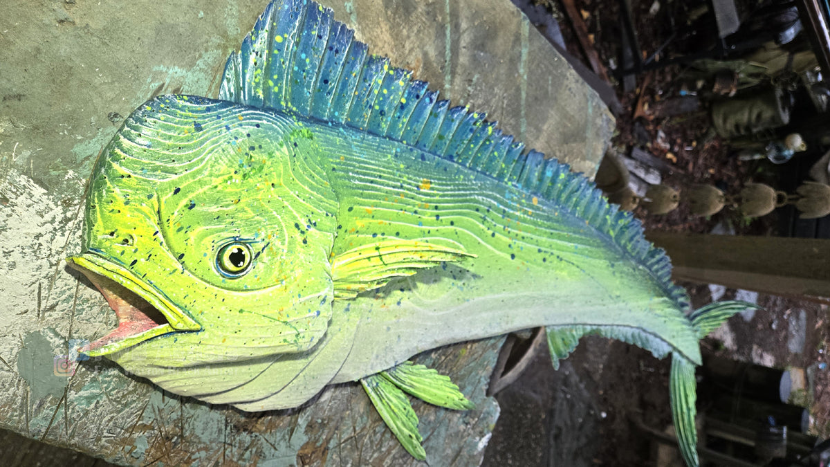 Green Mahi Mahi Hand-carved Wood Wall Art - 52 Inches