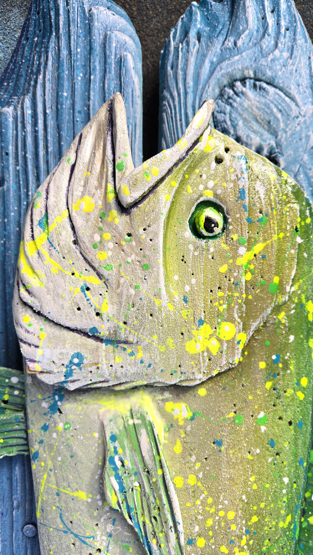 Green Mahi Mahi Hand-carved Wood Wall Art - 36 inches